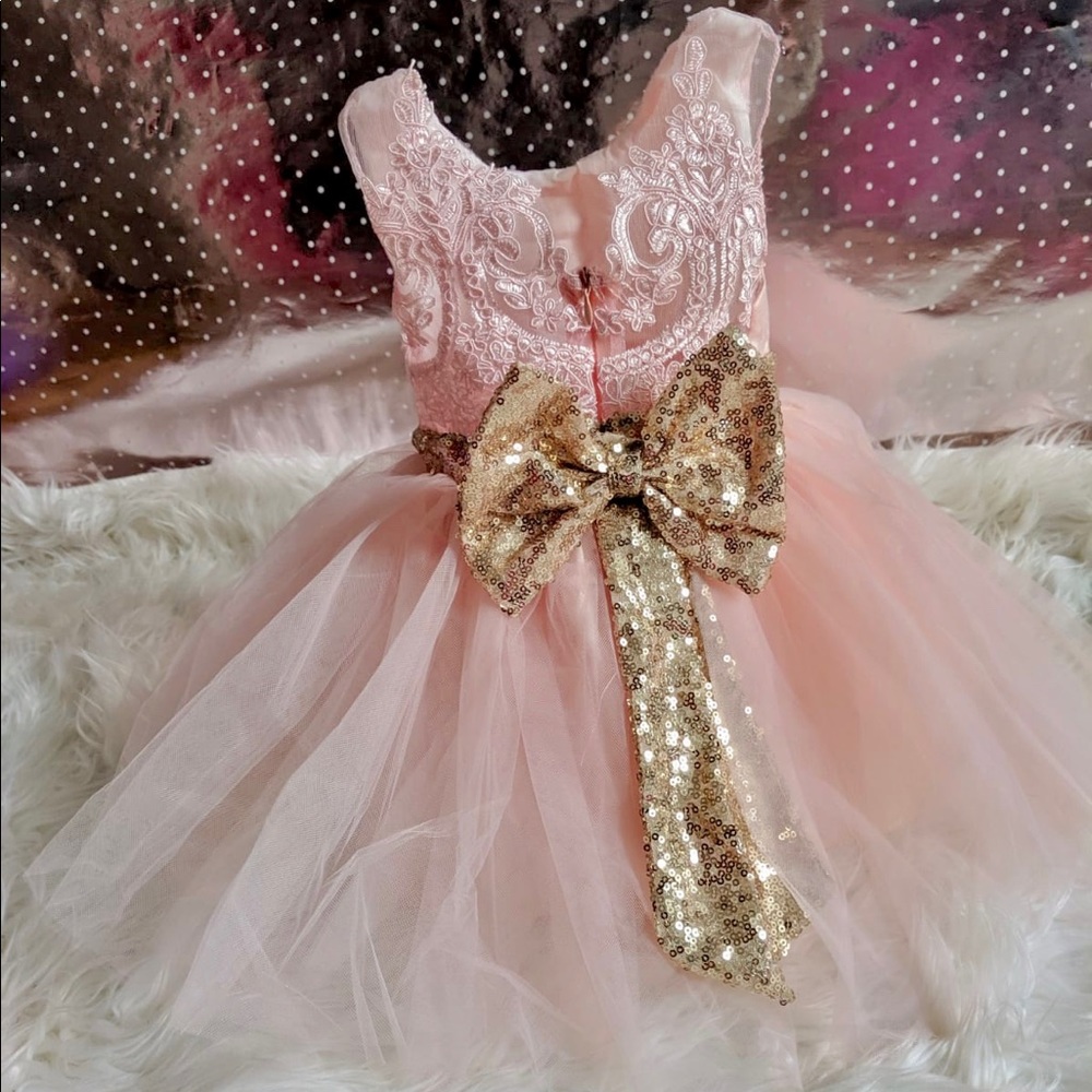 Princess pink dress with gold bow Yami All